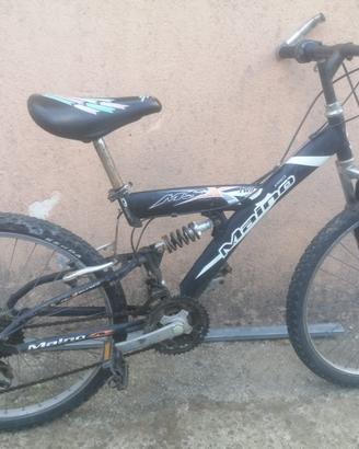 Bicicletta bambino/ ragazzo