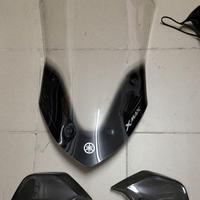 Telo coprigambe e schermo alto XMAX 300 my2022