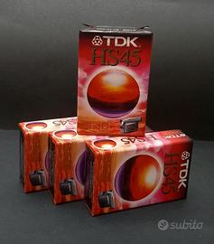 Lotto di  4 videocassette TDK HS 45 minuti VHS-C