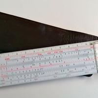 Regolo calcolatore   con custodia