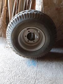 Ruote ad alta portata come nuove.