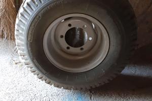 Ruote ad alta portata come nuove.