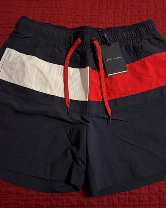 Costume Tommy Hilfigere