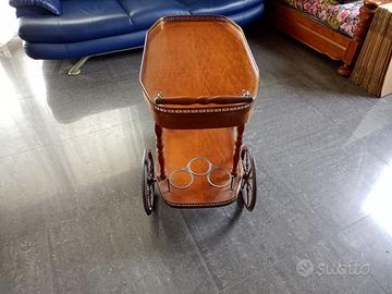 Carettino portavivande con ruote