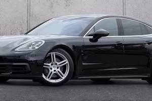 Porsche Panamera 4 tutti i tagliandi Casa madre