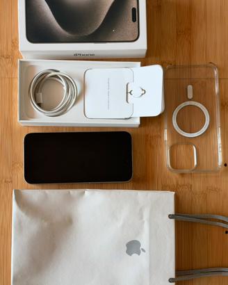 iPhone 15 Pro Max 512GB Titanio Batteria NEW 100%