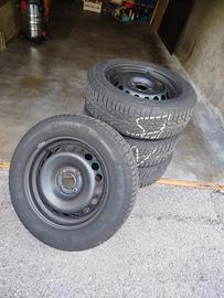 gomme da neve con cerchioni 15 pollici