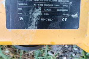 Martello demolitore silenziato per miniescavatore