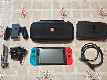 Nintendo Switch 2019  v2 (schermo perfetto) + acc