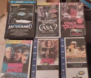 Lotto Vhs originali dell epoca ed ancora chiuse!!