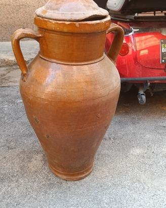 quartara di terracotta con coperchio 