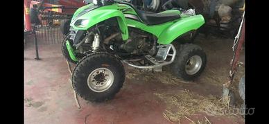 Quad Kawasaki kfx 700