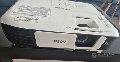 Epson EB-S41 videoproiettore lampada appena sostit