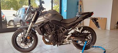Honda CB 750 Hornet