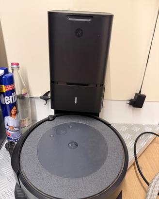 Robot aspirapolvere
