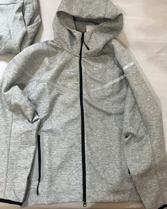 Tuta nike tech
