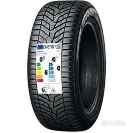 4 Pneumatici 215/65 R16 Yokohama Blueheart Winter 