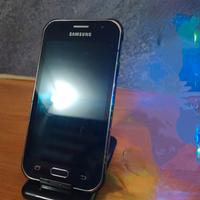 Samsung Galaxy Ace j1 con schermo rotto 