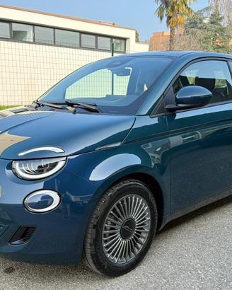 FIAT 500 Berlina Hybrid Torino KM0 - LED - CRUIS