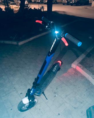 Monopattino aprilia tuareg (Da Riparare!!)