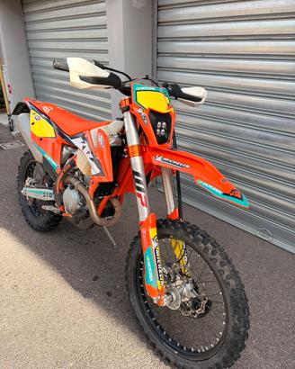 KTM EXC-F 250 Six Days 2023