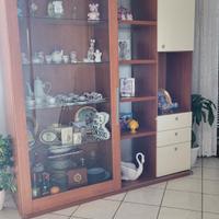 parete attrezzata legno più madia con specchio 