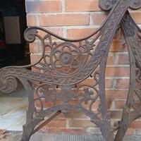 Struttura panchina in ghisa