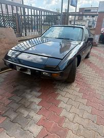 Porsche 924