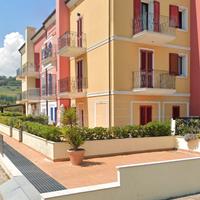 Trilocale con box vicino Istituto Santo Stefano