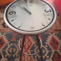 sgabello orologio margarita di Michele Venisti