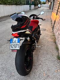 MV Agusta Brutale 675