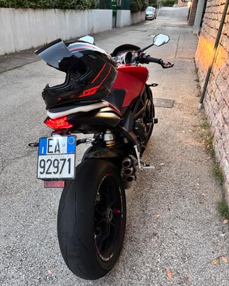 MV Agusta Brutale 675