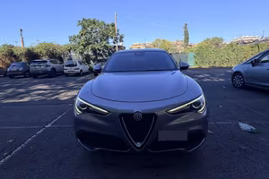Alfa Romeo Stelvio 2.2 Turbo Diesel 160 CV