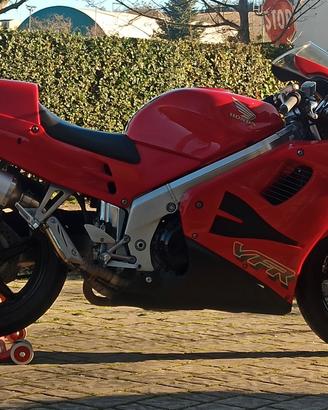 Honda VFR 750 F anno 1995