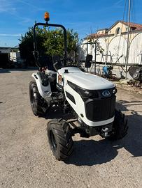 Trattore agricolo STARTRAC 263