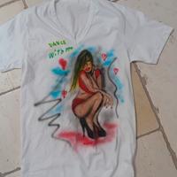 t.shirt aerografata