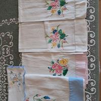 Asciugamani ricamati antichi