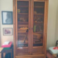 Armadio in legno e vetro stile Liberty