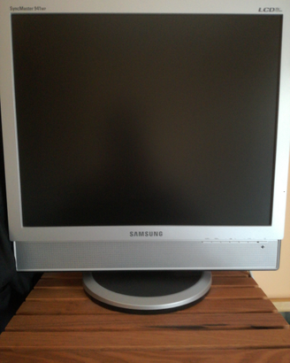 Tv / Monitor Samsung 21" pari al nuovo