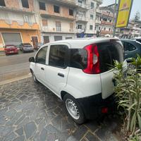 Fiat Panda Van anno 2017 autocarro