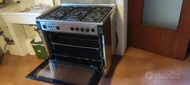Cucina a gas vecchio stile
