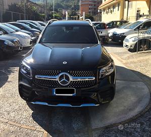 MERCEDES GLB 200 FULL TAGLIANDATA BEN TENUTA KM 70