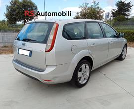 Ford FOCUS + 1.6 TDCI SW MOLTO SPAZIOSA GARANZIA