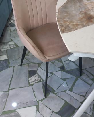 Tavolo 140 con 4 poltroncine pronta consegna 