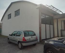 Casa più capannone