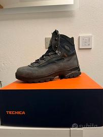 Scarpone da trekking