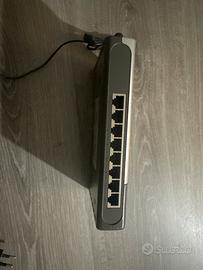 Switch D-link 10/100 Fast Ethernet
