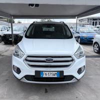Ford Kuga 1.5 TDCI 120 CV S&S 2WD ST-Line Business
