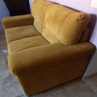 2 divani di mondo convenienza.