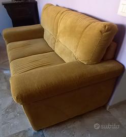 2 divani di mondo convenienza.
